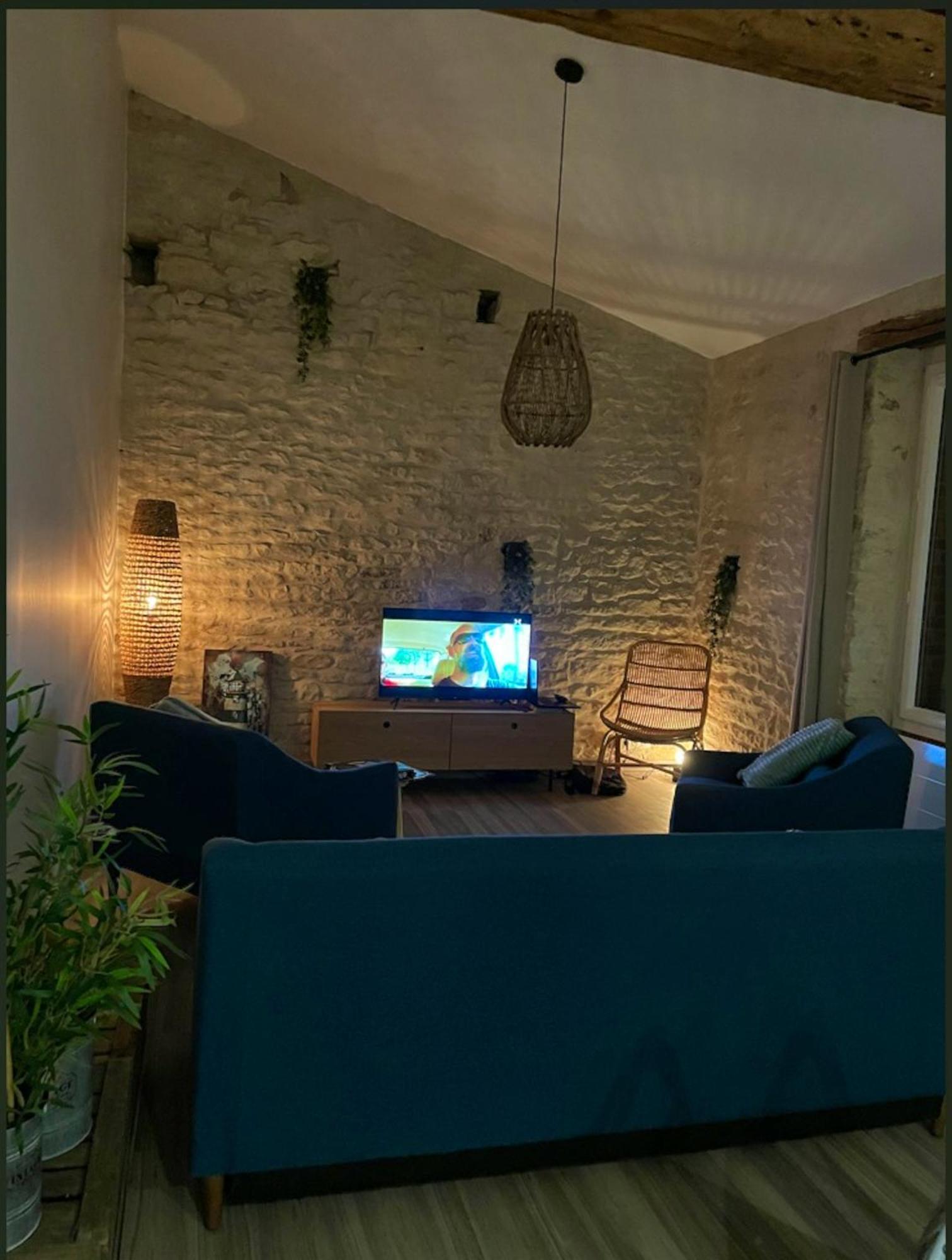 Maison Confortable A Jard-Sur-Mer Avec Grand Jardin Cloture Exterior photo